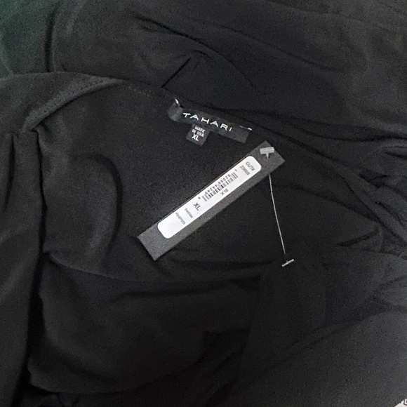 Tahari Jumpsuit Romper 1-Piece Surplice V-Neck Cross Over Front with Tie Waist - Picture 13 of 15